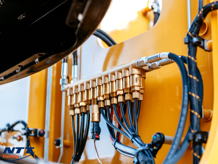 Troubleshooting Hydraulics Systems for Industrial Employees
